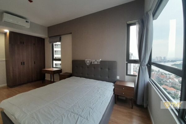 Bán căn hộ 2 phòng ngủ tòa A diện tích 72m2 view sông, đầy đủ nội thất (3)